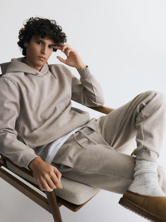 Huvtröja i Regular Fit-beige